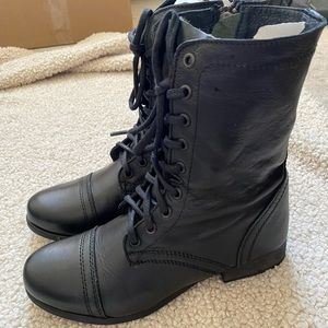 Steve Madden Troopa Boots Size 8